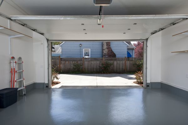 Garage Settling Repair in Des Moines